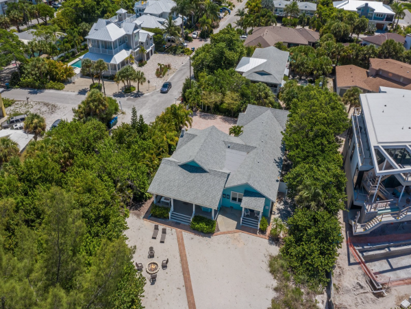 Anna Maria Island 3 Bedroom Beach Front Vacation Rental