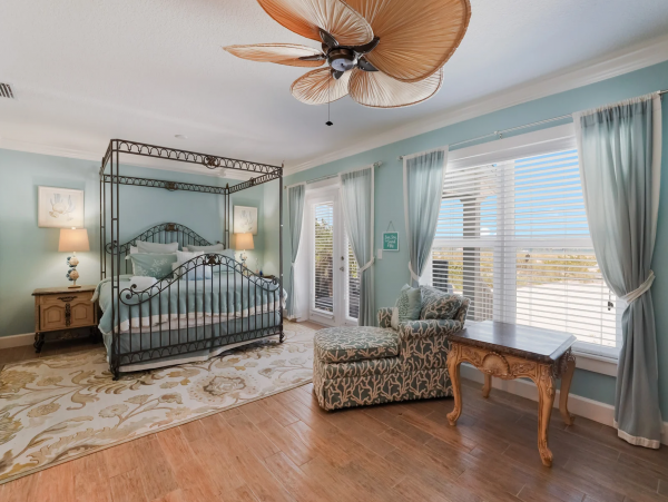 Anna Maria Island 3 Bedroom Beach Front Vacation Rental