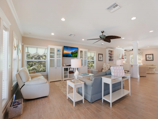Anna Maria Island 3 Bedroom Beach Front Vacation Rental