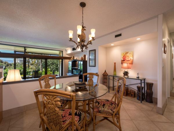 Luxury Kaanapali Vacation Rental - Maui Villa with Lanai, Pool & Concierge