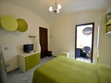 Positano Italy Condo 894281
