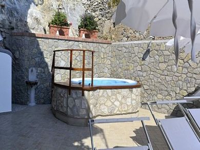 Positano Italy Condo 894281
