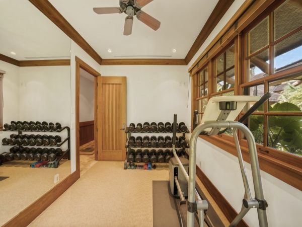 Oceanfront Luxury Estate in the Heart of Wailea - Steps from Keawakapu Beach