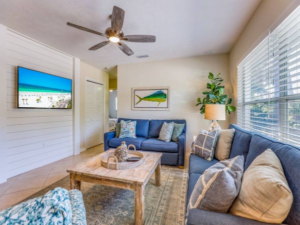 Anna Maria Private Home With Pool 5 min walk to the Beach