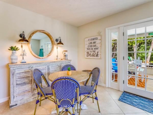 Anna Maria Private Home With Pool 5 min walk to the Beach