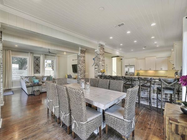 Luxury Beach Cottage a Rare Beach Find in Destin