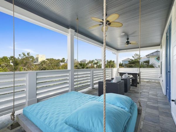 Luxury Beach Cottage a Rare Beach Find in Destin