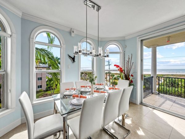 The Most Exclusive of Siesta Key 3 Bedroom Vacation Rental NEW ARRIVAL