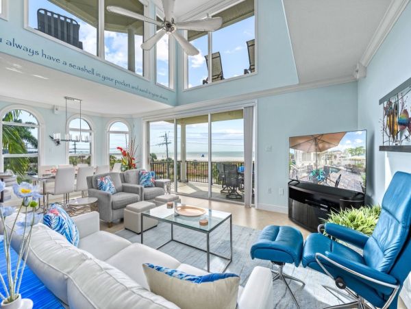 The Most Exclusive of Siesta Key 3 Bedroom Vacation Rental NEW ARRIVAL