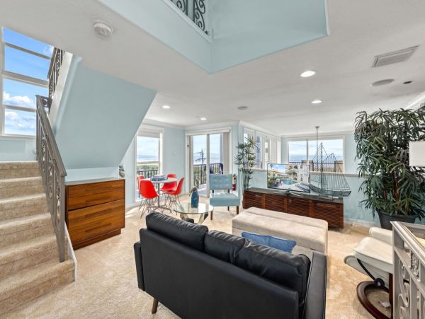 The Most Exclusive of Siesta Key 3 Bedroom Vacation Rental NEW ARRIVAL