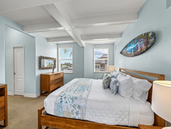 The Most Exclusive of Siesta Key 3 Bedroom Vacation Rental NEW ARRIVAL