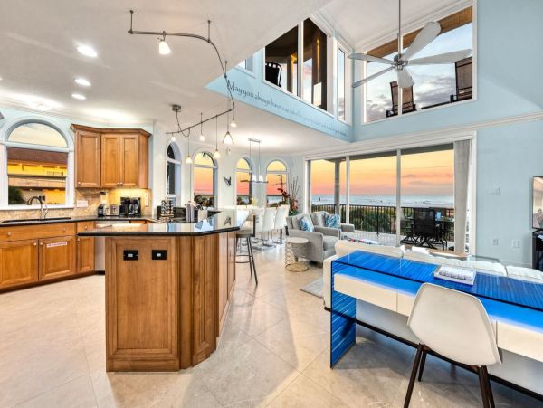 The Most Exclusive of Siesta Key 3 Bedroom Vacation Rental NEW ARRIVAL
