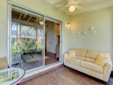 Siesta Key Vacation Condo Sleeps Four Guests.