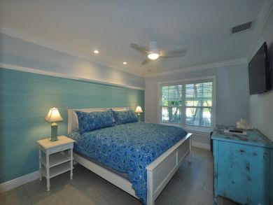New 3 bedroom Anna Maria Rental with Private Pool