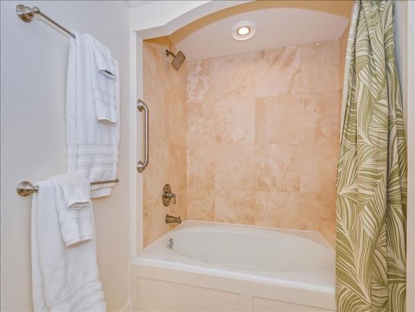 Boca Grande Gulf Front Rental Condo on the Beach Luxury