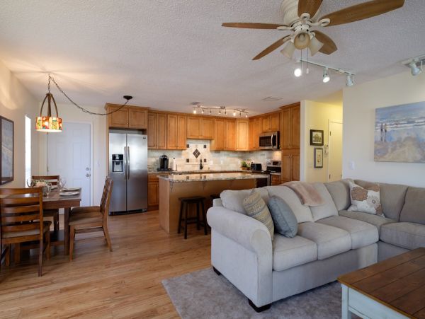 Holmes Beach Duplex Rent one or Both Sides.