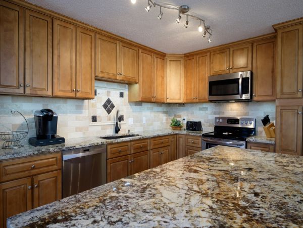 Holmes Beach Duplex Rent one or Both Sides.