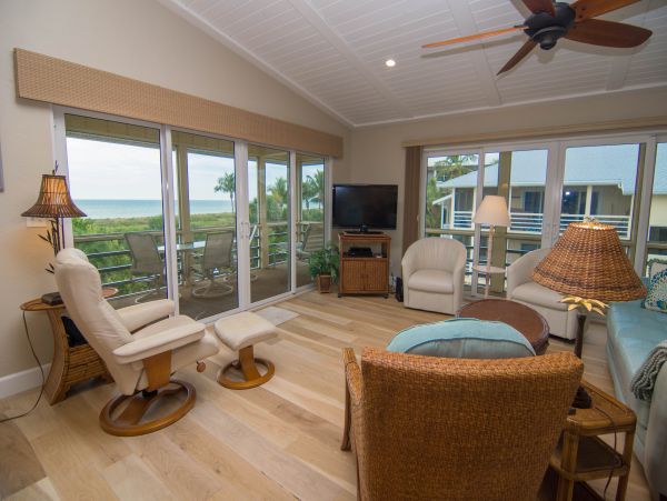 Sanibel Island Beachfront Vacation Condo Three Bedrooms