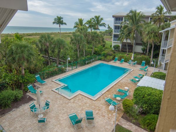 Sanibel Island Beachfront Vacation Condo Three Bedrooms