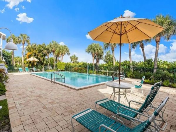 Sanibel Island Beachfront Vacation Condo Three Bedrooms