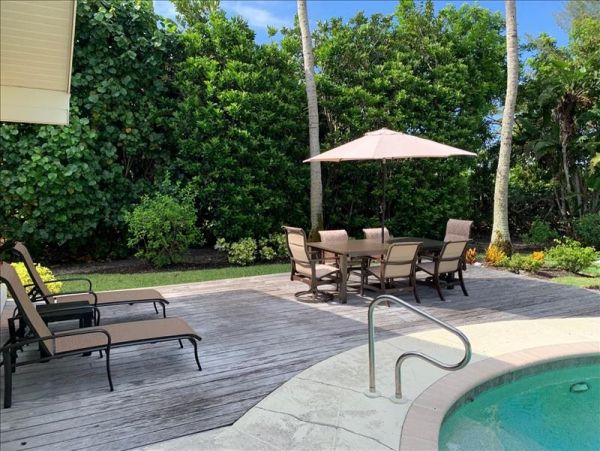 One of Sanibel Island Best Rentals Gulf Front Pool Sleeps 6