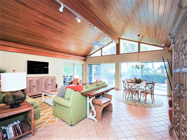 One of Sanibel Island Best Rentals Gulf Front Pool Sleeps 6