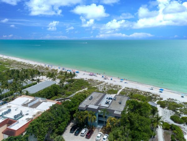 Sanibel Island Vacation Beach Condo Weekly Rental