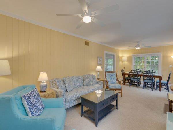 Sanibel Island Luxury Rental at the Beach- Stroll to Beach