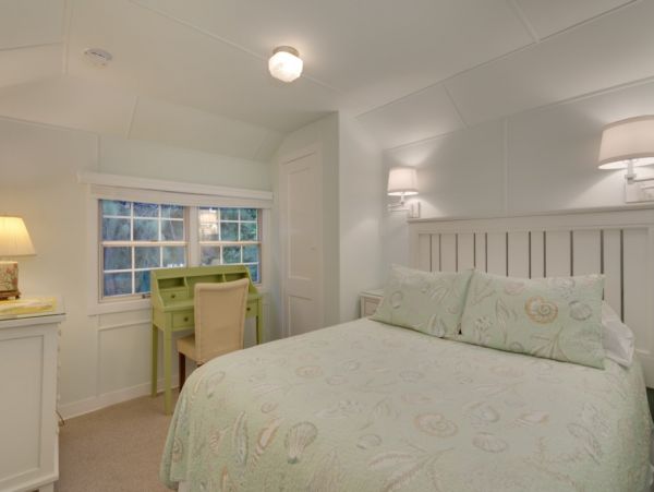 Sanibel Island Luxury Rental at the Beach- Stroll to Beach