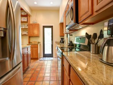 Three Bedroom Vacation Home on Captiva Island Sleeps 10