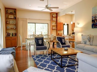 Three Bedroom Vacation Home on Captiva Island Sleeps 10