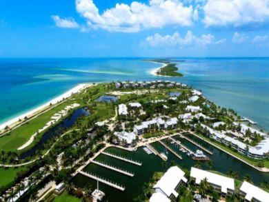 Three Bedroom Vacation Home on Captiva Island Sleeps 10