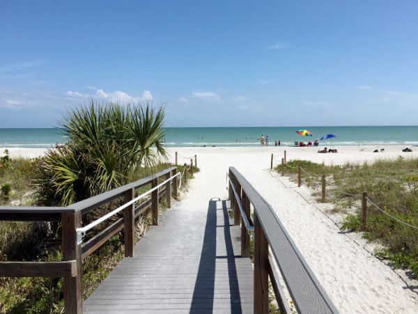 Colonial 3 Bedroom Rent House on Captiva Luxury Rental