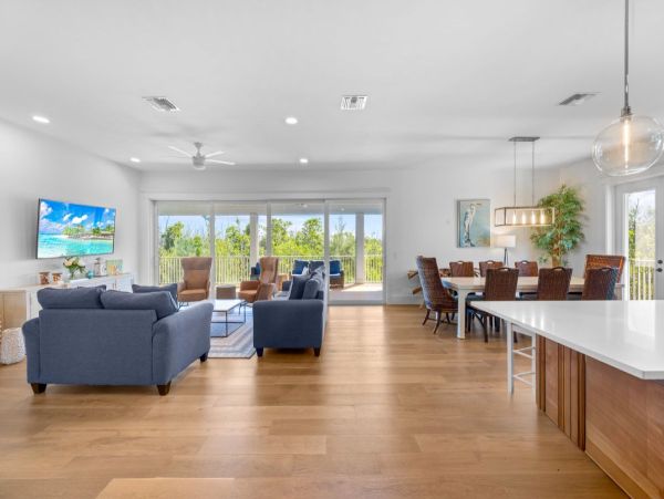 Colonial 3 Bedroom Rent House on Captiva Luxury Rental