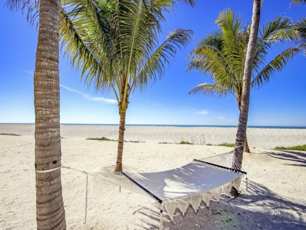 Luxurious Gulf View Luxury Estate in Captiva Island