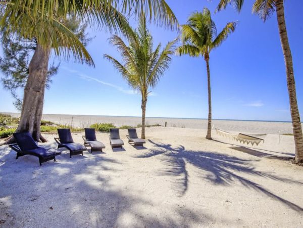 Luxurious Gulf View Luxury Estate in Captiva Island