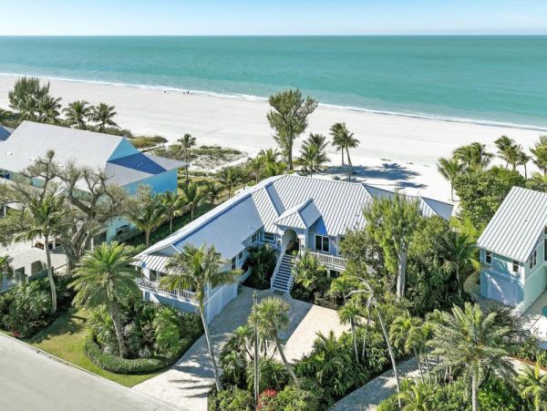 Luxurious Gulf View Luxury Estate in Captiva Island