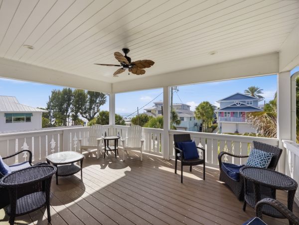 Premier Anna Maria Island Vacation Home -2 Houses From Gulf