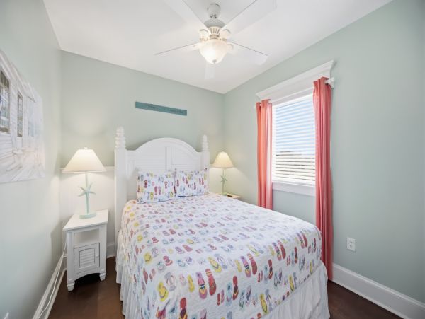 Premier Anna Maria Island Vacation Home -2 Houses From Gulf