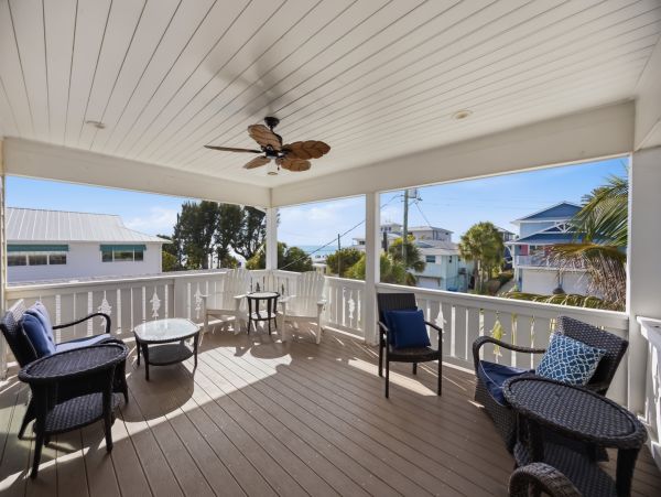 Premier Anna Maria Island Vacation Home -2 Houses From Gulf
