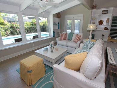 Sanibel Home 894530