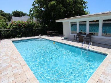 Sanibel Home 894530