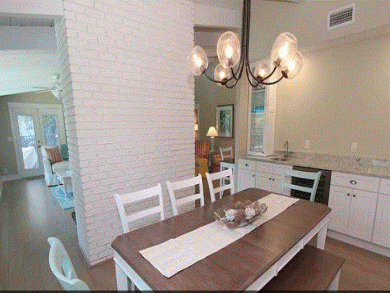 Sanibel Home 894530