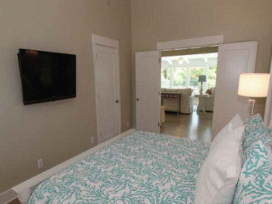 Sanibel Home 894530