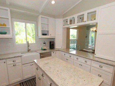 Sanibel Home 894530