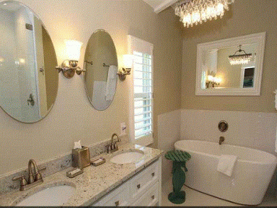Sanibel Home 894530