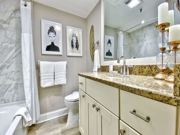 Gulf Views Vacation Condo in Madeira Beach 2 Bedrooms