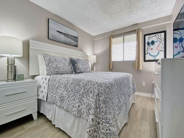 Gulf Views Vacation Condo in Madeira Beach 2 Bedrooms