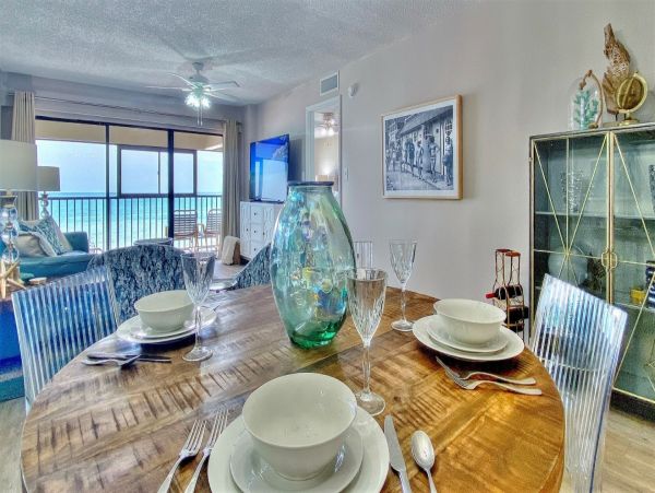 Gulf Views Vacation Condo in Madeira Beach 2 Bedrooms