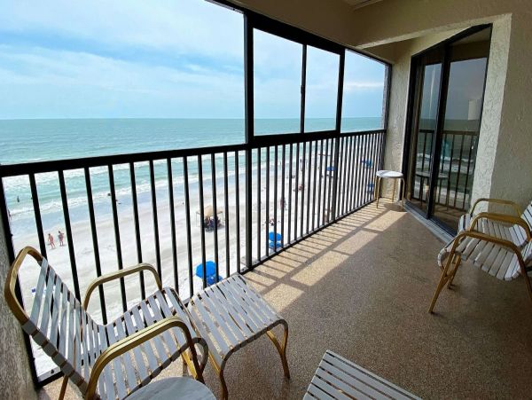 Gulf Views Vacation Condo in Madeira Beach 2 Bedrooms